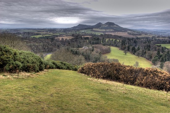 Scotts View, River Tweed and Eildon Hills.