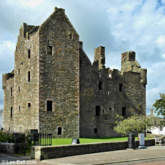 MacLellan's Castle Kirkcudbright.